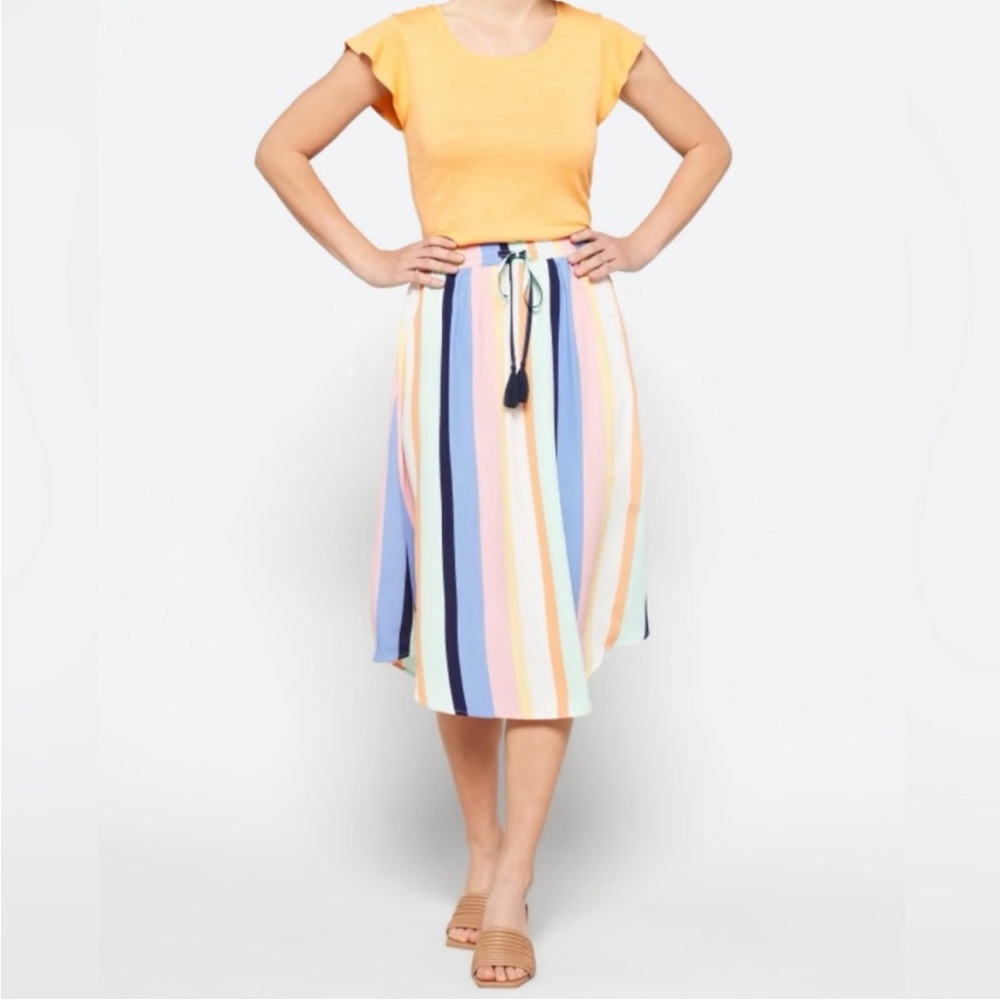 Skies are blue midi skirt NWOT - size medium